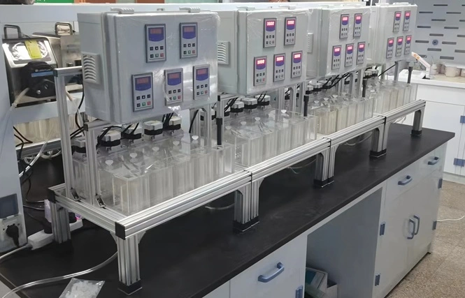 Why use PMMA for transparent mixer-settlers?
